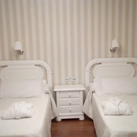 Casa Domenc Otel Aren