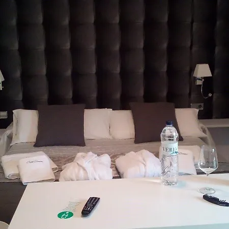 Casa Domenc Otel