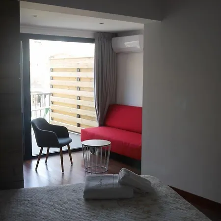 Casa Domenc Hotel *